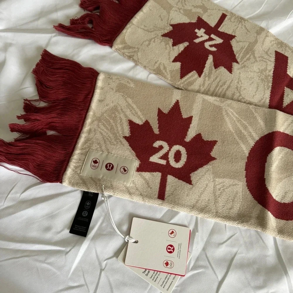 🆕🇨🇦 Lululemon Team Canada Olympic Future Legacy Scarf Mojave Tan Beech White